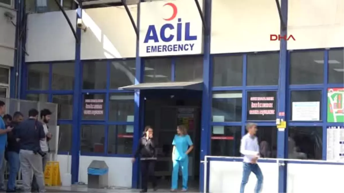 İzmit\'te Acemi Kasaplar Hastanelik Oldu