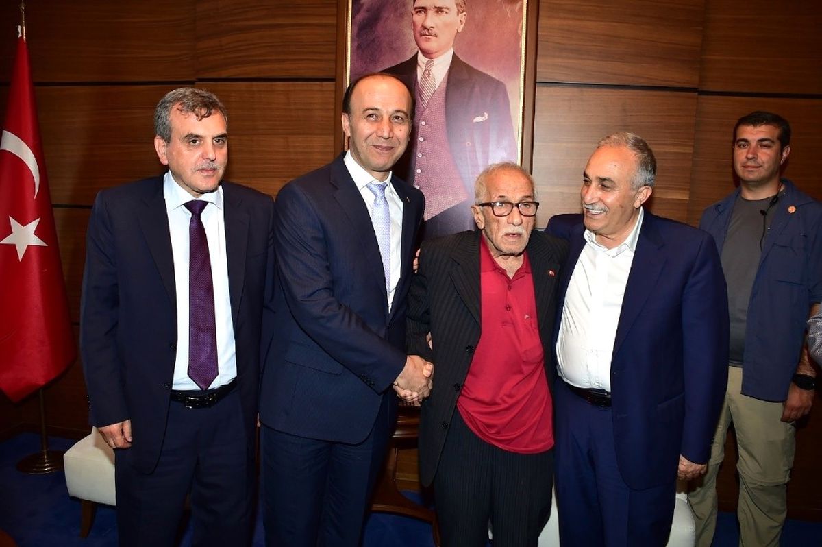 Şanlıurfa Valiliğinde Bayramlaşma Törenine Bakan Fakıbaba Katıldı