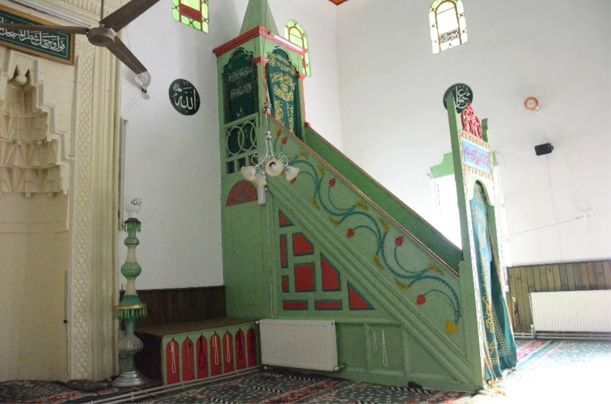 Selçuklu Devleti Zamanında Yapılan 752 Yıllık Cami Hala Orijinalliğini Koruyor