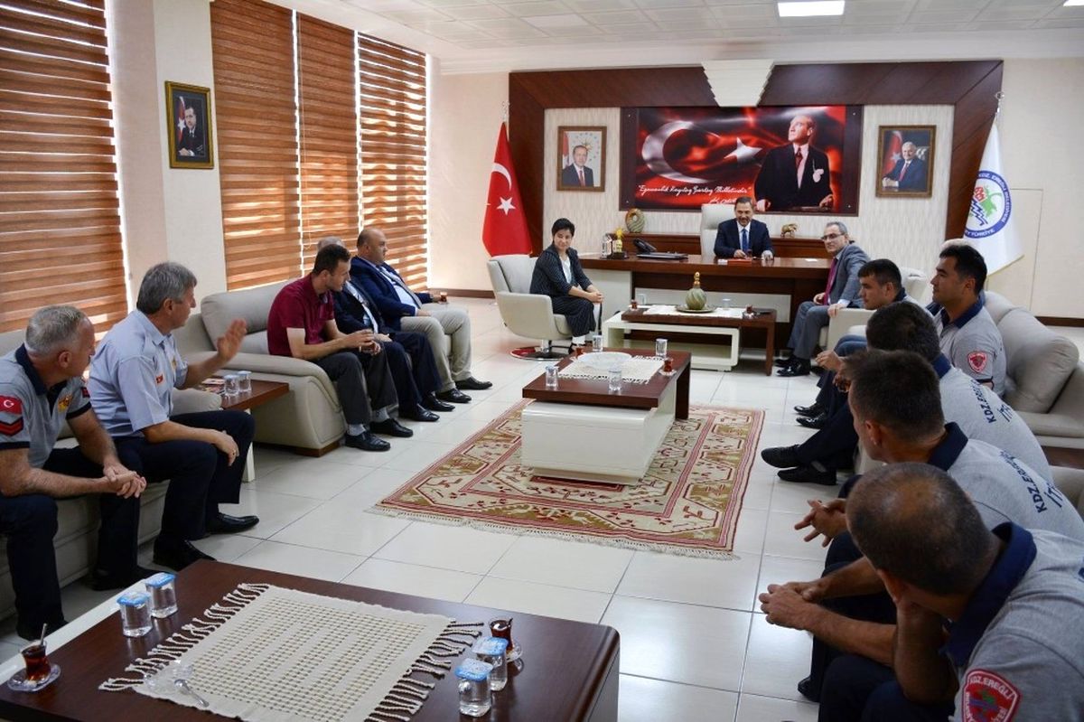 Uysal; "Ereğli\'yi Çok Daha Güzel Günler Bekliyor"