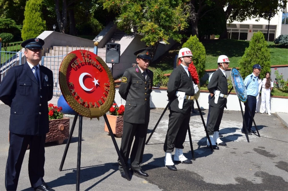 Atatürk\'ün Gelibolu\'ya Gelişinin 89\'uncu Yıl Dönümü Törenle Kutlandı