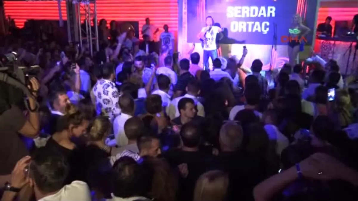 Bodrum\'da Serdar Ortaç Rüzgarı