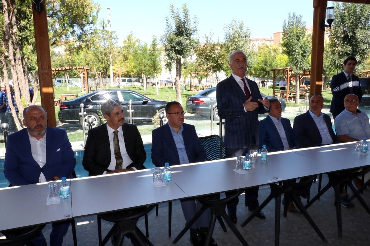 Bozdağ: "Chp, Türk Adaletine Büyük Saygısızlık Yapmakta"