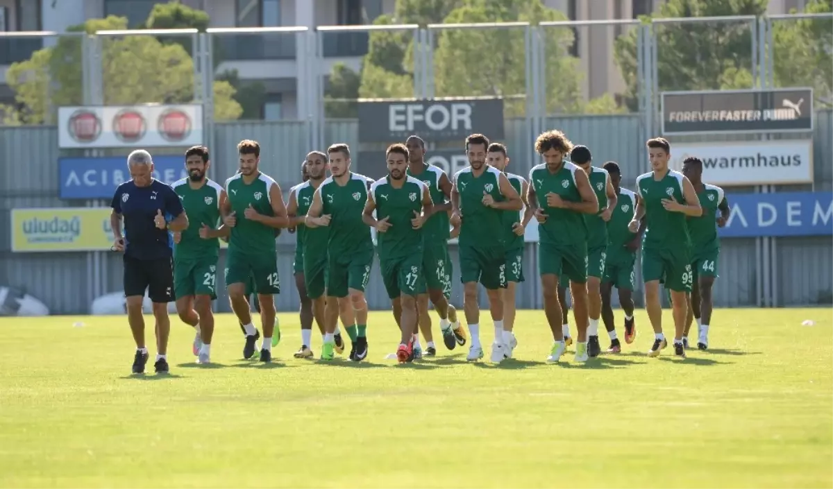 Bursaspor\'da Batalla Tedbir Amaçlı Dinlendirildi