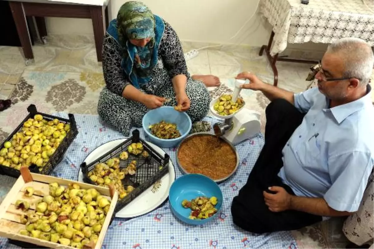 Hatay\'da \'Belben\' Tatlısının Yapımı Başladı