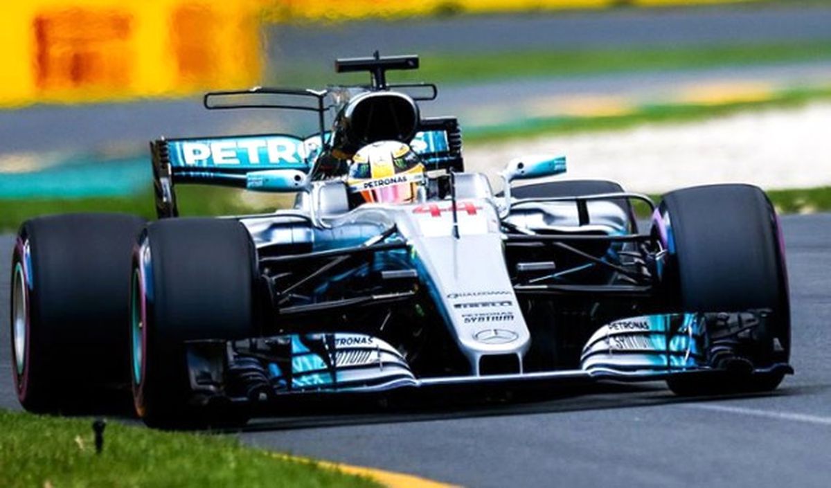 İtalya\'da Hamilton Pole Pozisyonunda Başlayacak