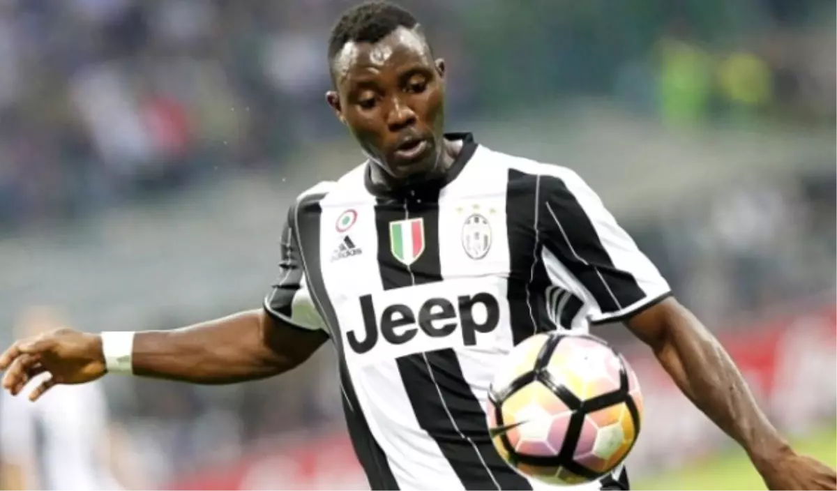 Juventus, Asamoah\'ı Bırakmama Kararı Aldı"