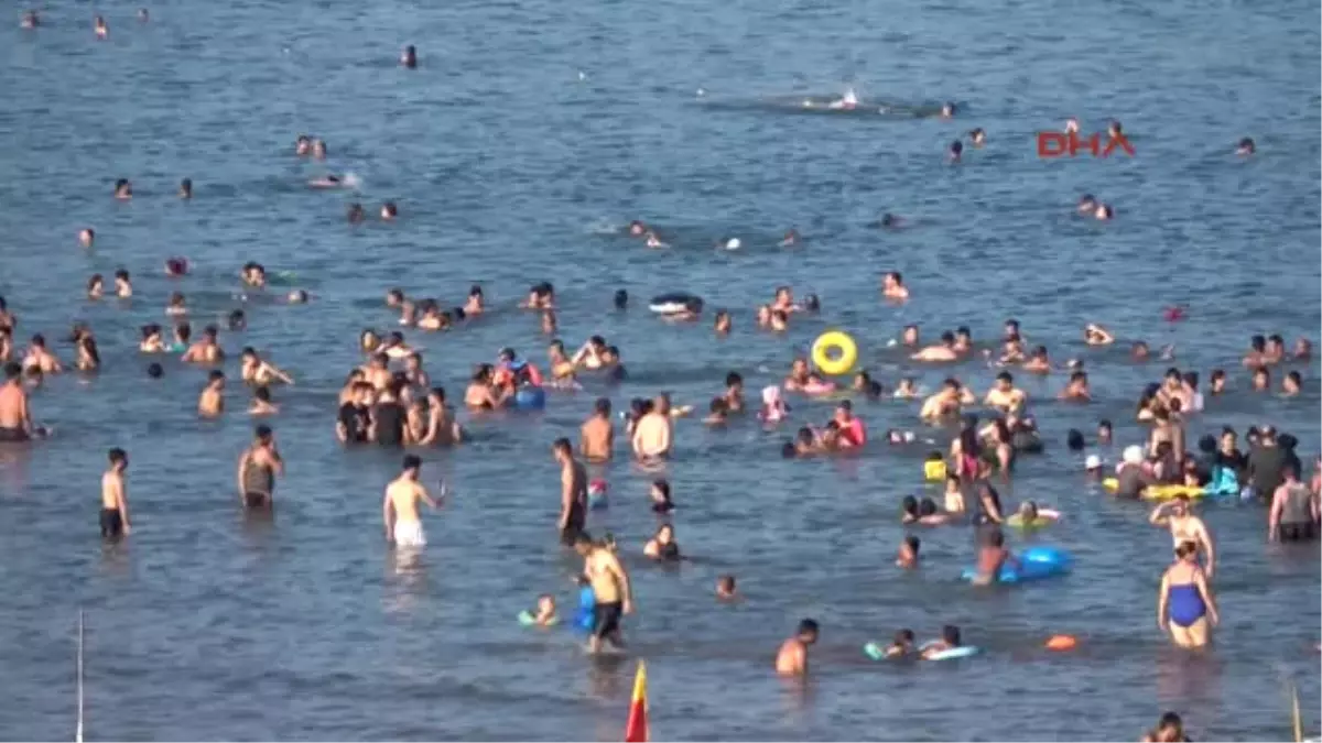 Mersin Turizm Sektöründe, \'Alkollü İçki ve Kokteyl Hazırlama\' Dersi Sancısı