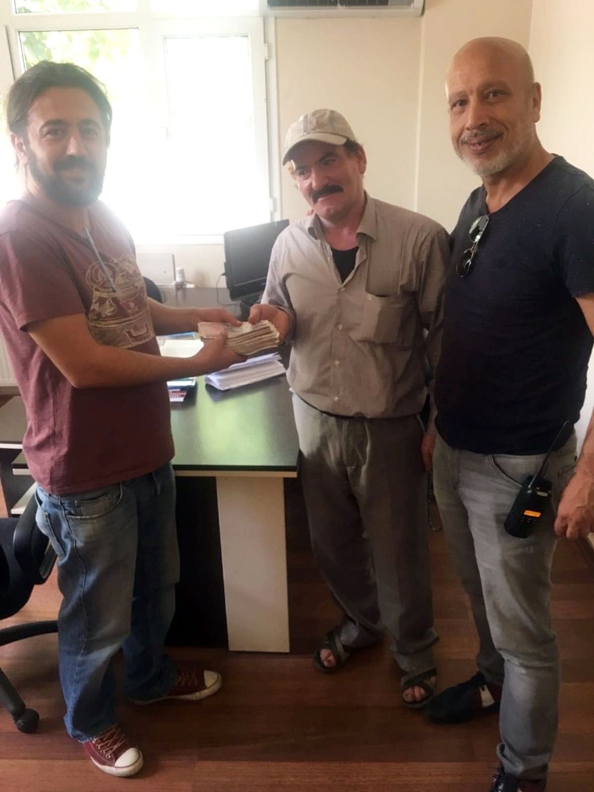 Taşındığı Evde Unutulan Parayı Harcadı