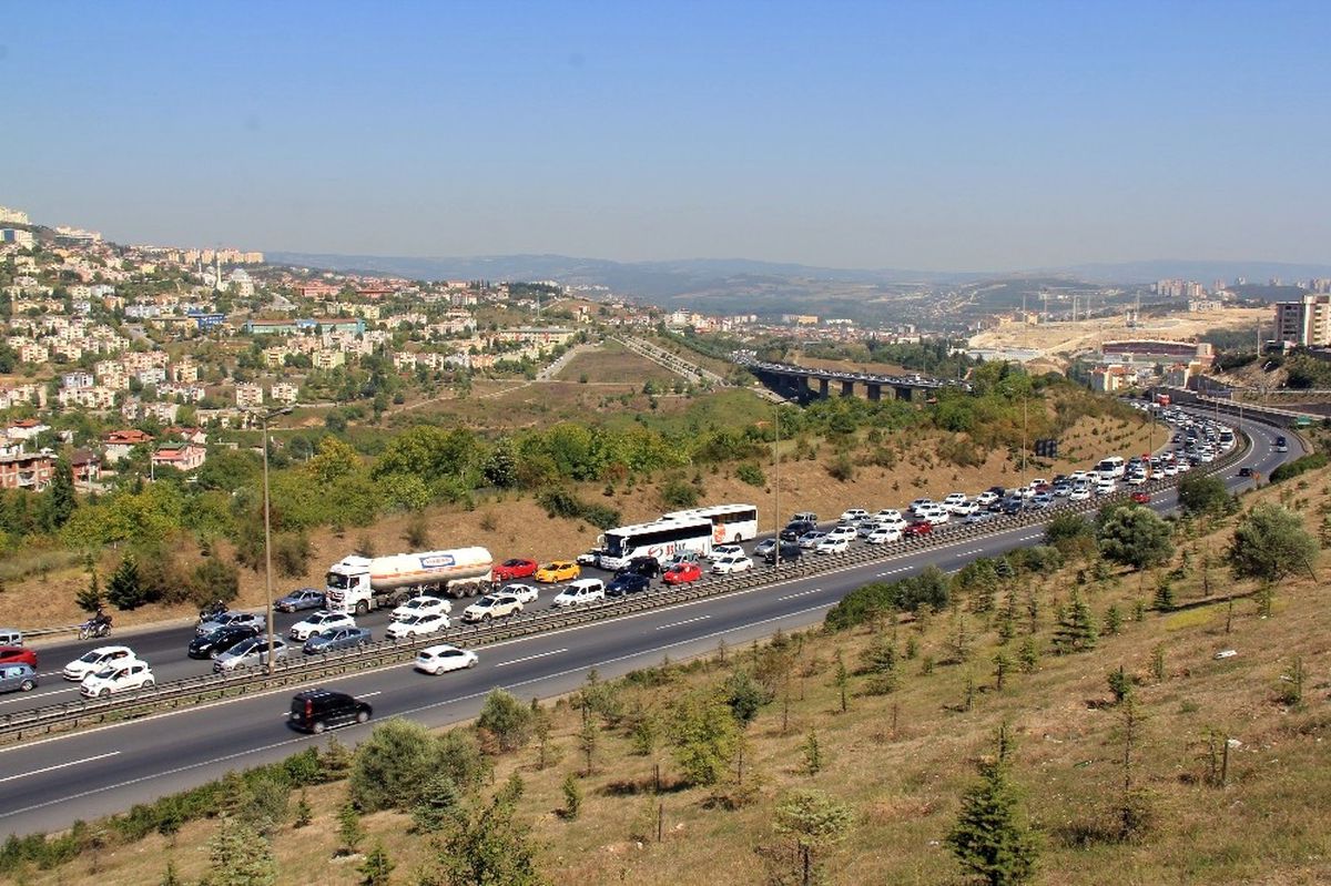 Bayram Tatili Dönüş Çilesi Tem\'de Başladı