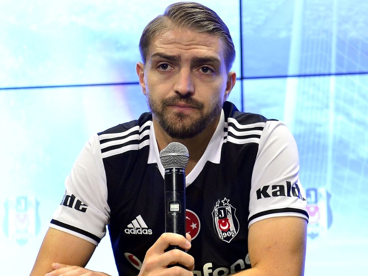Caner\'den Şampiyonlar Ligi Açıklaması: UEFA\'yı Almayı Tercih Ederim