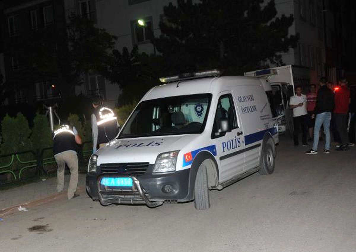 İranlı Sığınmacılar Arasında Bıçaklı Kavga: 1 Ölü