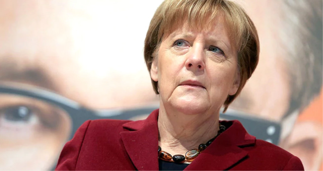 Merkel: Türkiye ile Müzakerelerin Sona Erdirilmesini AB Gündemine Taşıyacağım