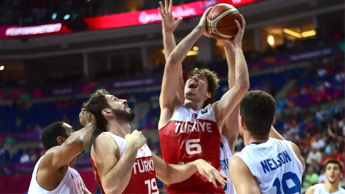 Türkiye Eurobasket\'te İlk Galibiyetini Aldı