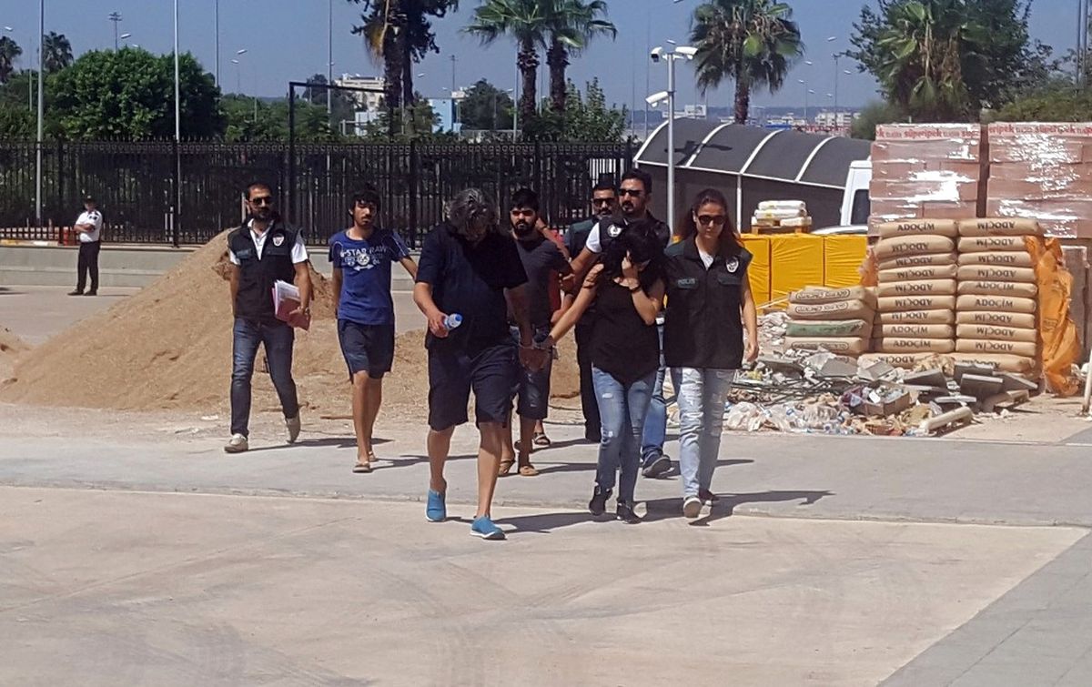 Antalya\'da Uyuşturucu Operasyonu