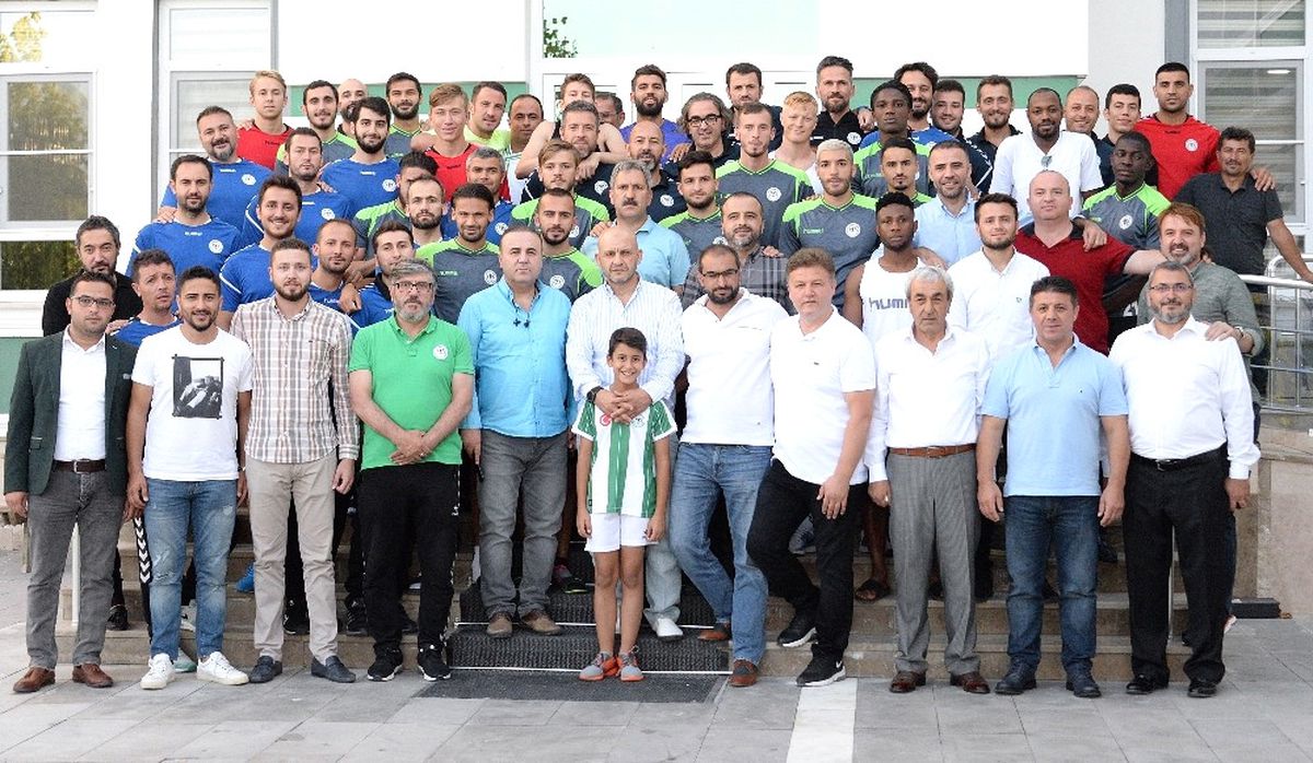 Atiker Konyaspor Bayramlaştı