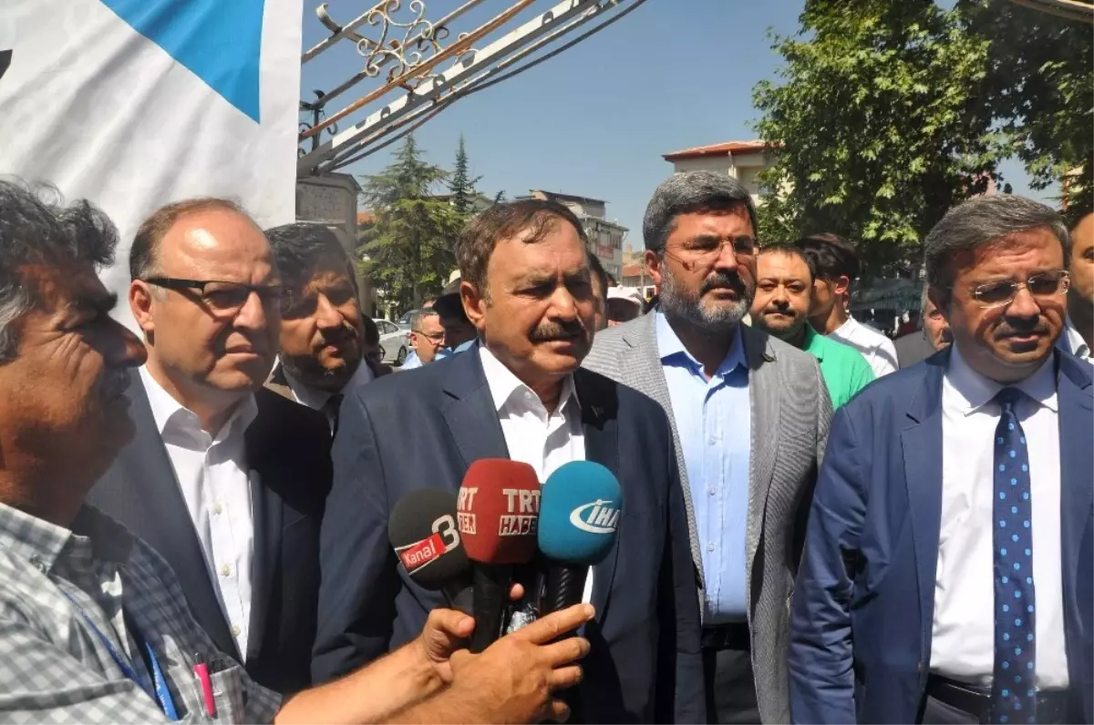 Bakan Eroğlu\'ndan İslam Dünyası ve BM\'ye Arakan Tepkisi Açıklaması