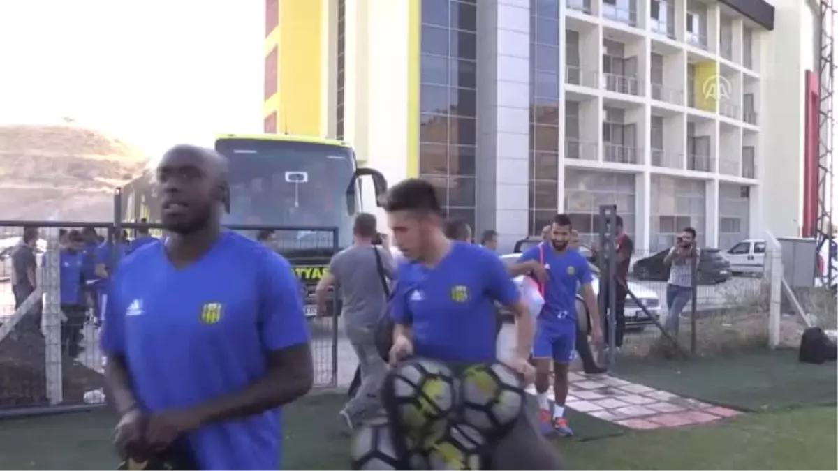 Evkur Yeni Malatyaspor "Baba Transfer" Yapmak İstiyor