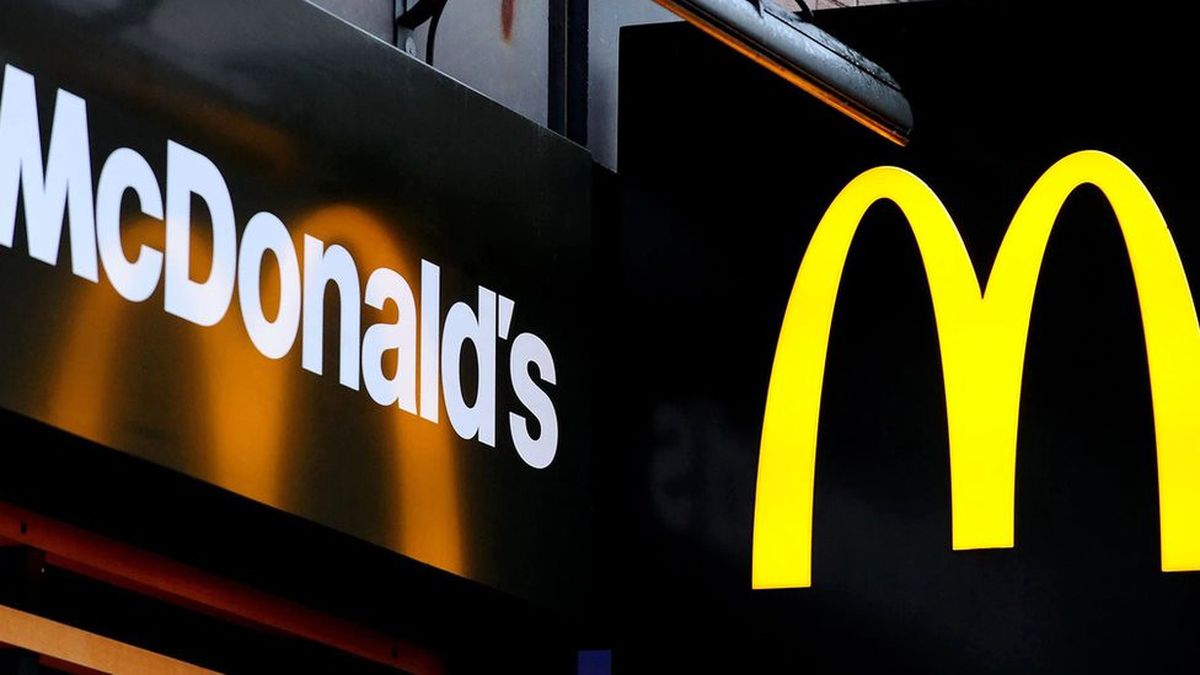 İngiltere\'de Mcdonald\'s Çalışanları İlk Kez Greve Gitti
