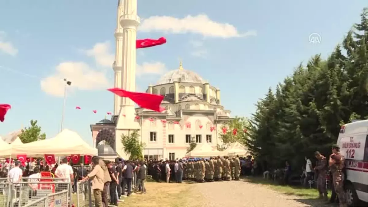 Şehit Piyade Er Gürel, Son Yolculuğuna Uğurlandı - İstanbul