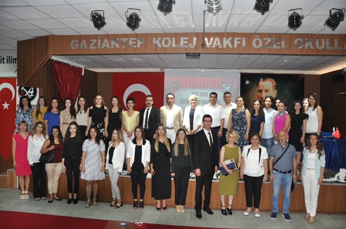 Gaziantep Kolej Vakfı 54. Yıla Merhaba Dedi