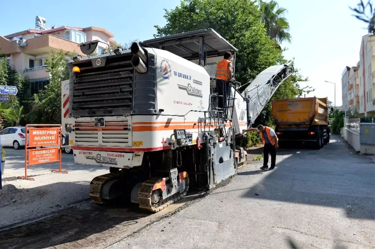 Muratpaşa Belediyesi Çağlayan\'da Yenileme Çalışması Başlattı