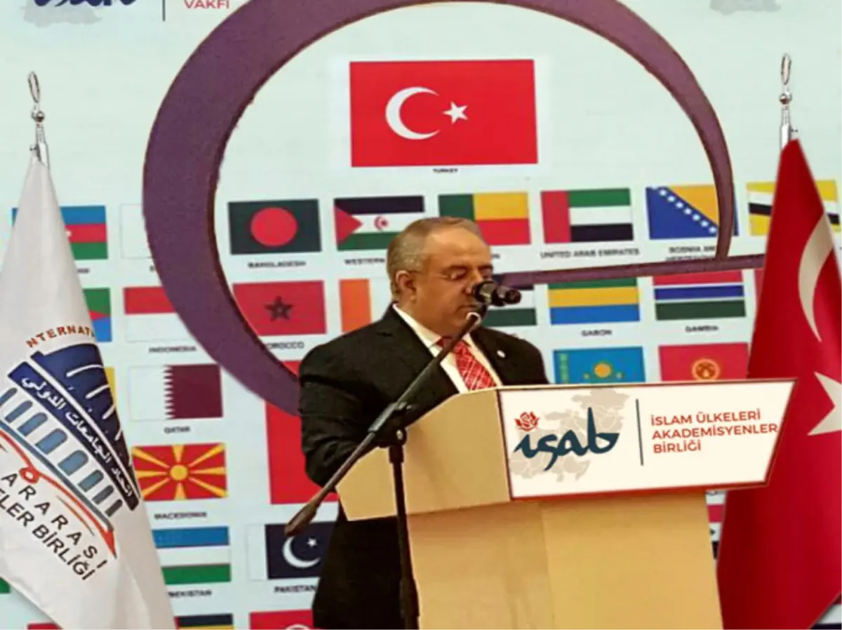 Prof. Dr. Bayram Altan Uluslararası Konferansta Açılış Konuşması Yaptı