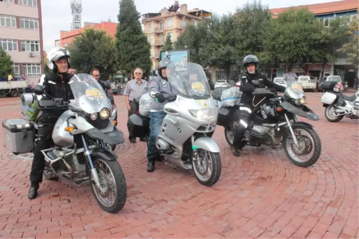 \'Tavşanlı Seyyahları\' Motosikletle İran\'a Gidiyor