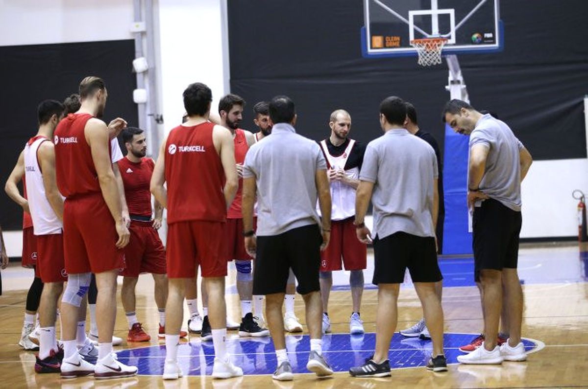A Milli Basketbol Takımı, Letonya Maçına Hazır