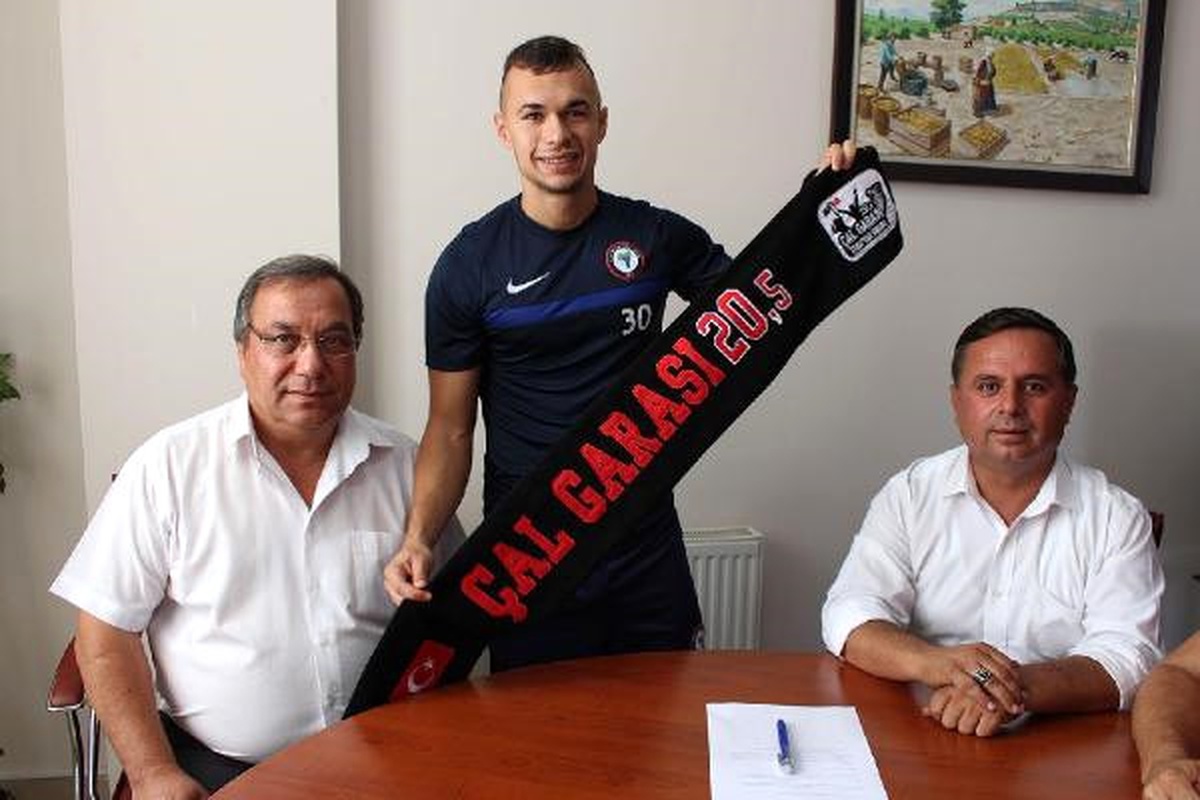 Amatör Lig Takımı Rus Futbolcuyu Kadrosuna Kattı