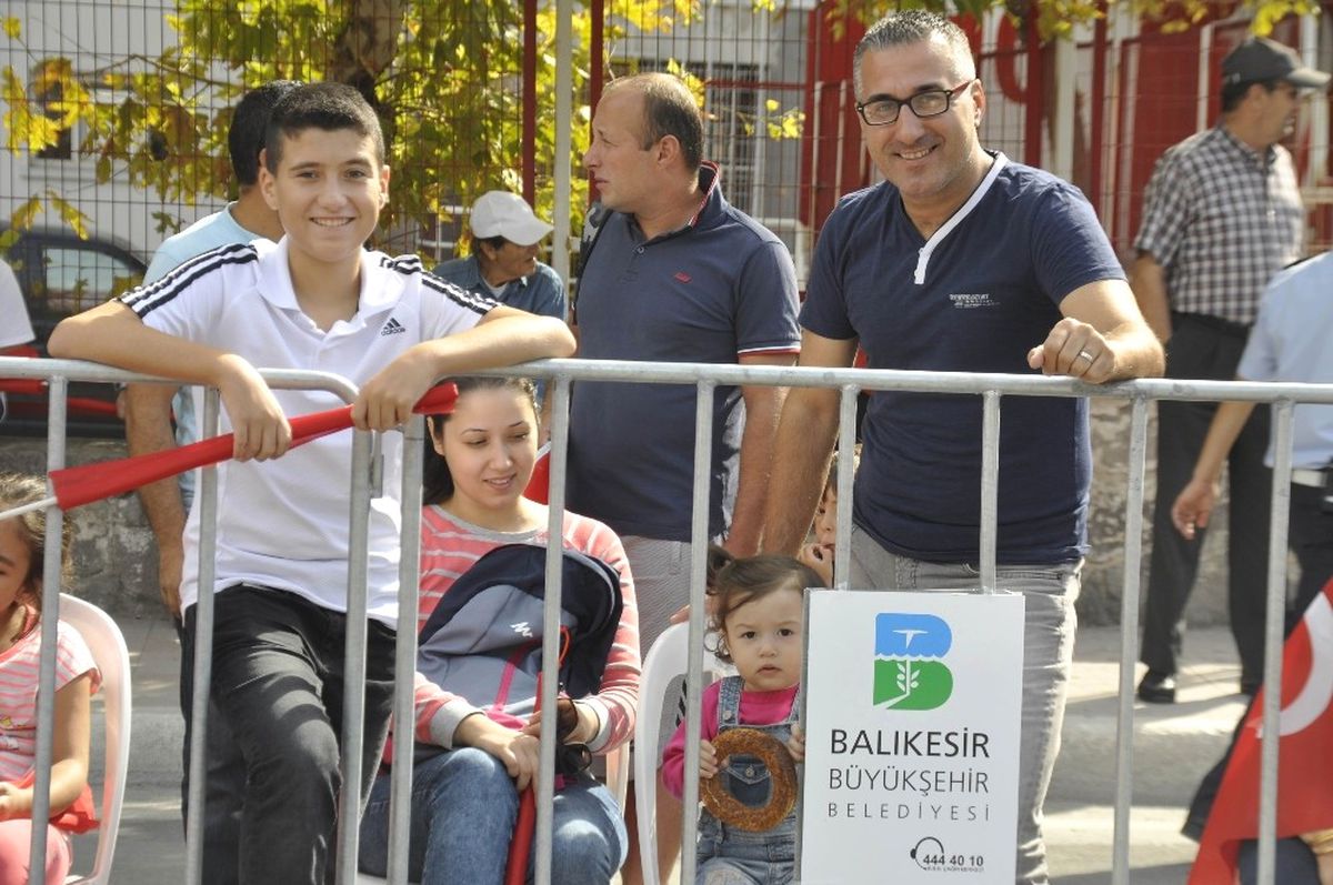 Balıkesir\'de Kurtuluş Coşkusu