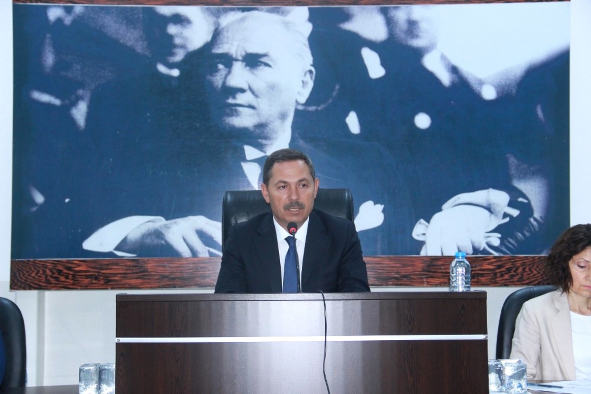 Başkan Uysal, Meclisi Çalışmalarla İlgili Bilgilendirdi