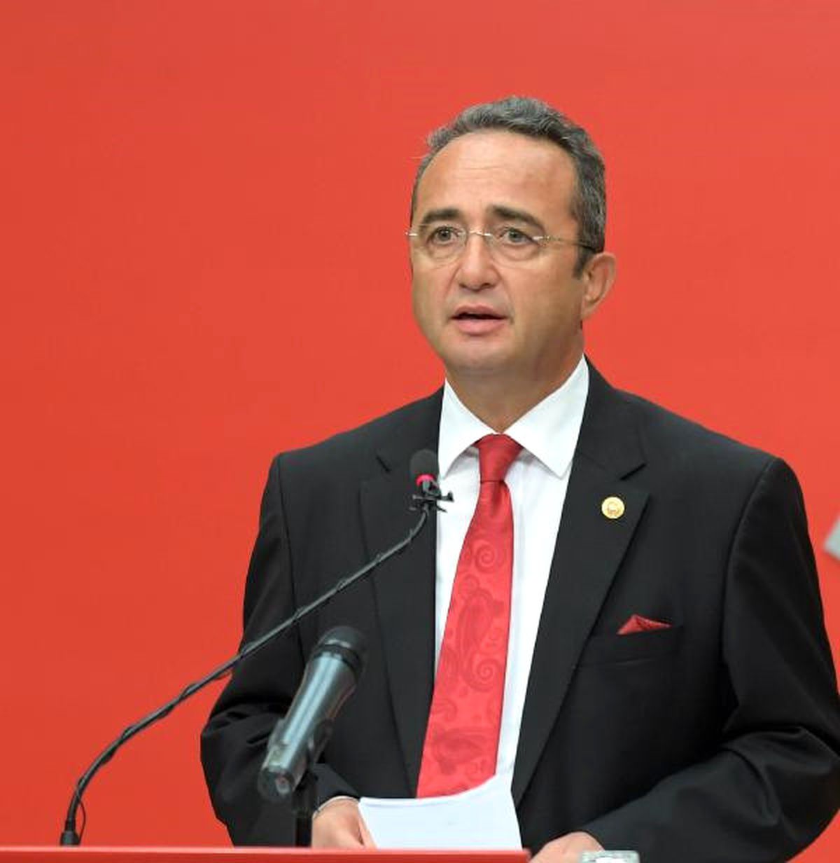 CHP Sözcüsü Tezcan\'dan Danıştay Başkanı\'na Tepki: Cübbede İliklemek İçin İlik Arayacağına Ağzını...
