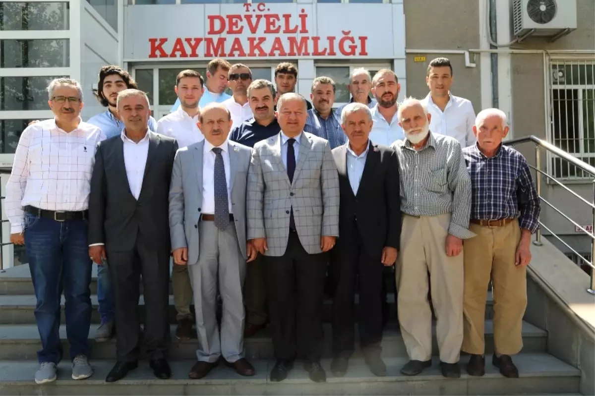 Cumhurbaşkanı Başdanışmanı Burhan Kuzu Memleketi Develi\'de