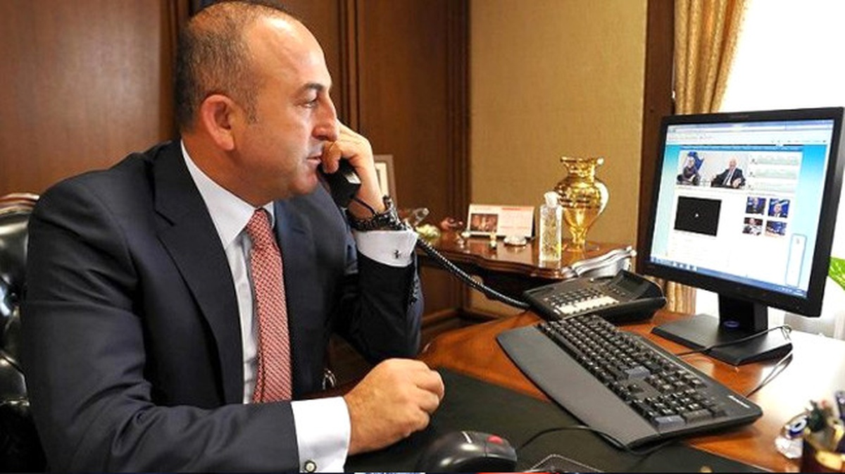 Dışişleri Bakanı Çavuşoğlu Kazak Mevkidaşı ile Telefonda Görüştü