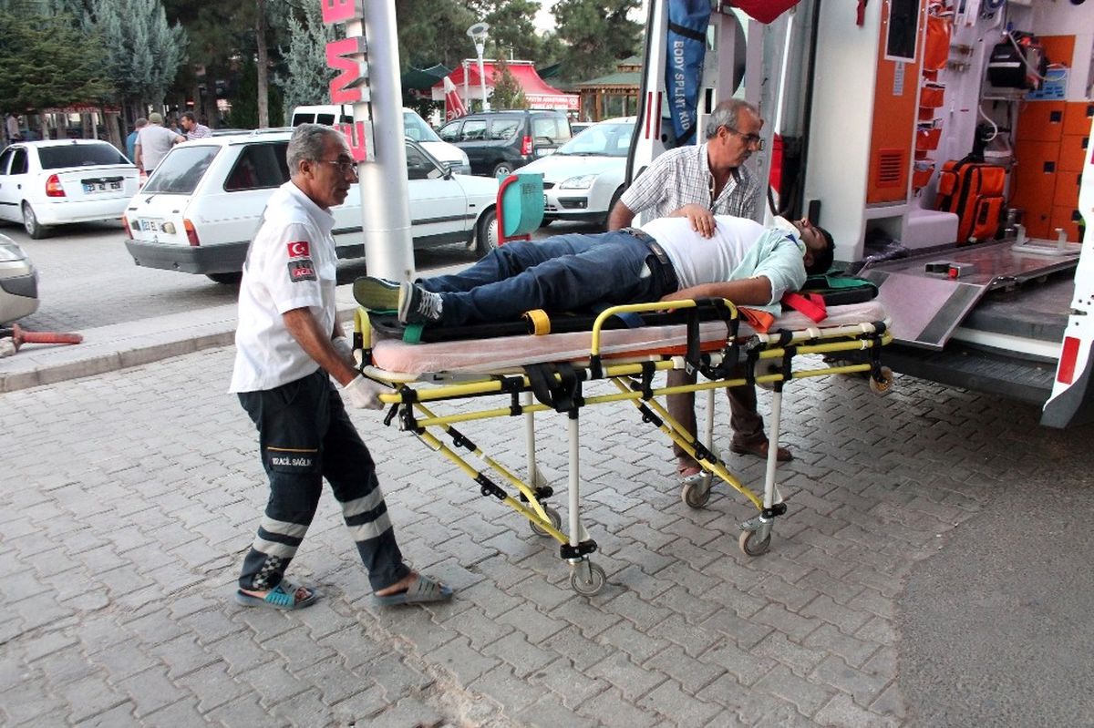 Elazığ\'da Trafik Kazası: 4 Yaralı