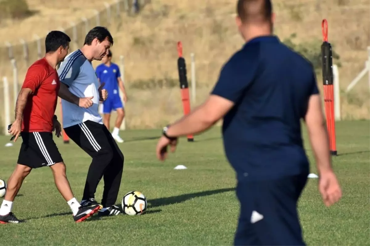 Evkur Yeni Malatyaspor, Kasımpaşa Maçının Taktiğini Çalıştı