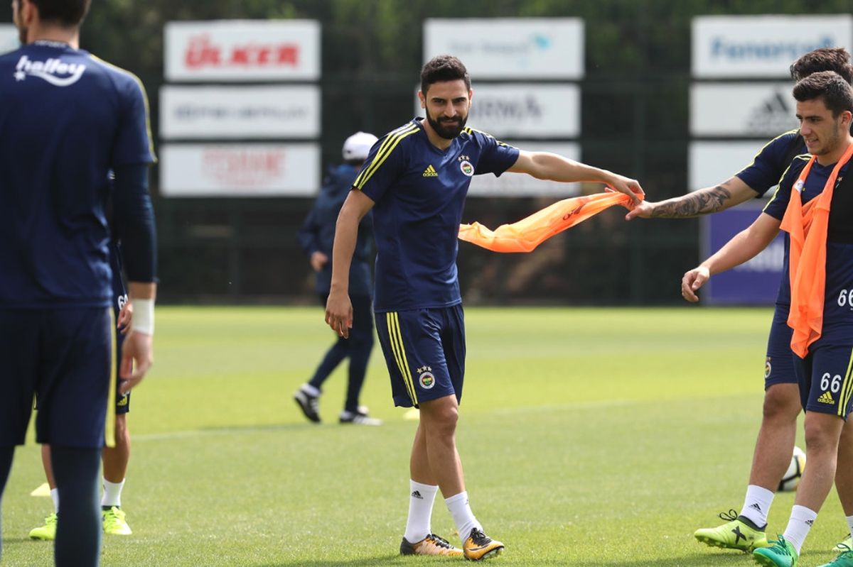Fenerbahçe\'de Mehmet Ekici Sevinci