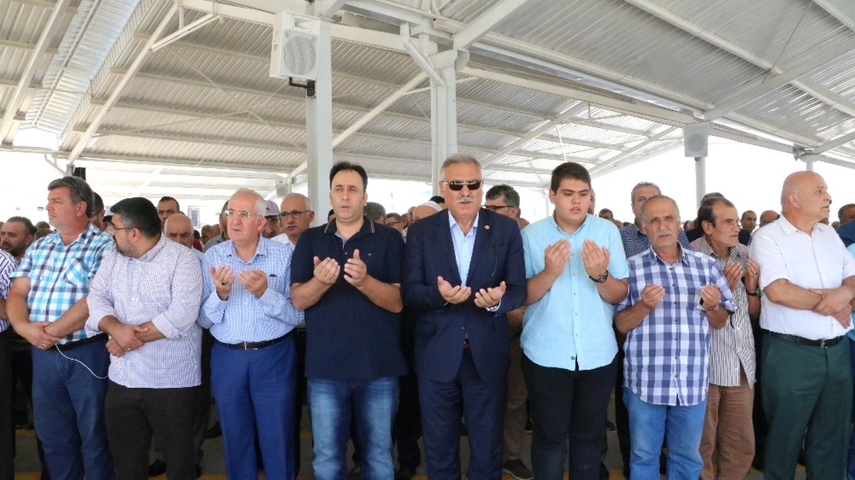 Gazeteci Nuri Sabırsız Son Yolculuğuna Uğurlandı