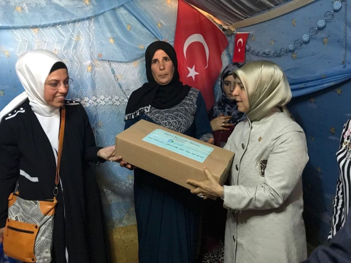 İzmit Belediyesi\'nden Mültecilere Kardeş Eli