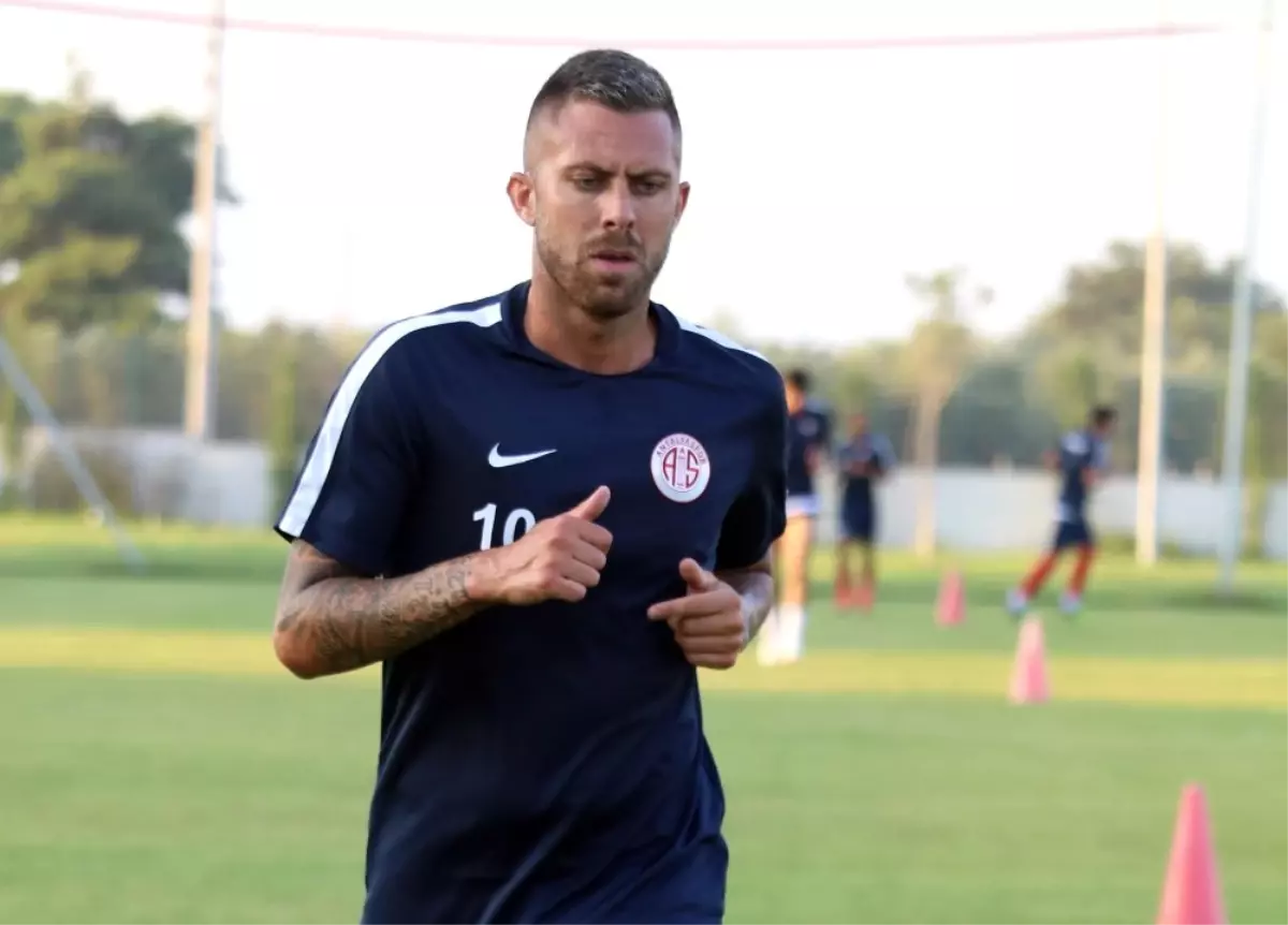 Jeremy Menez: "Büyük Galibiyetler Alıp Tarih Yazmak İçin Geldik"