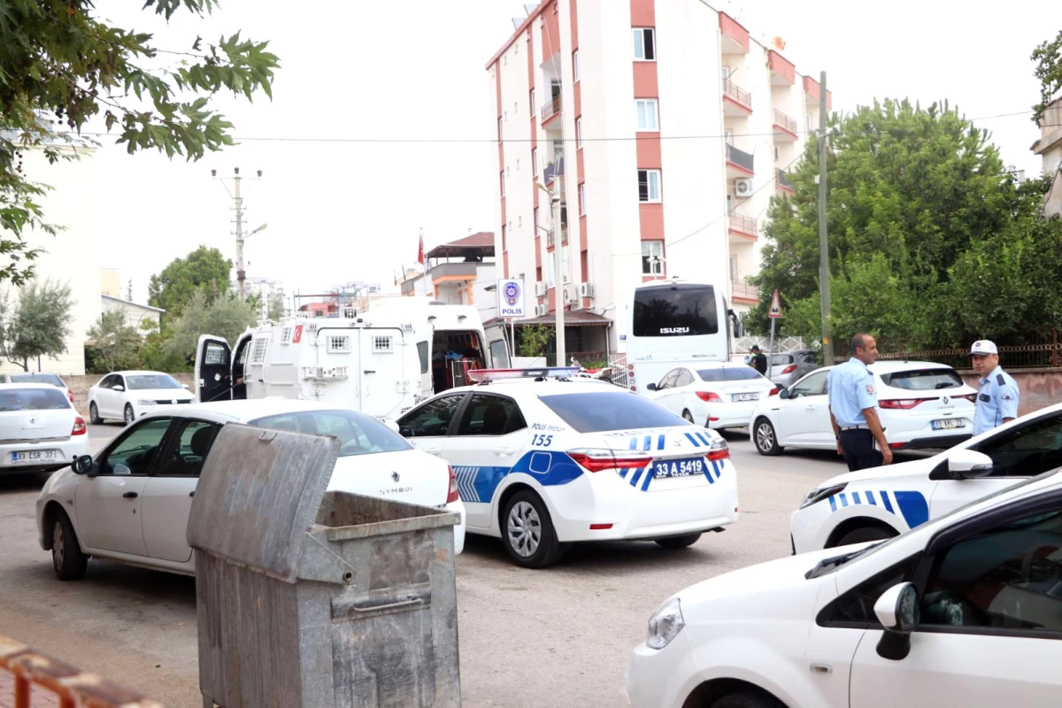 Mersin\'deki Saldırıyla İlgili Korkunç Gerçek: Terörist, 3 Yıldır Karakola Komşuymuş