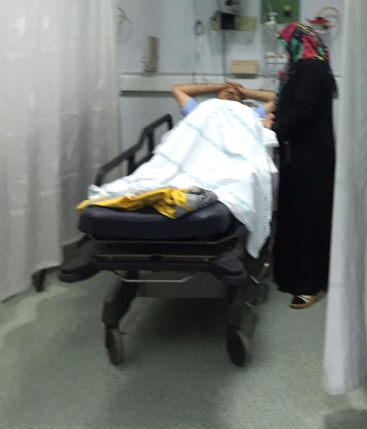 Samsun\'da Ambulans Devrildi: 3 Yaralı