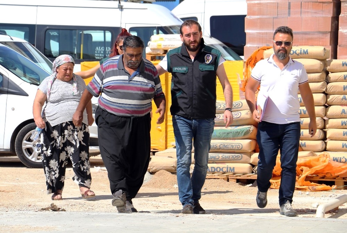 Uyuşturucu Satan Yaşlı Kadın Tutuklandı, Kocası Serbest