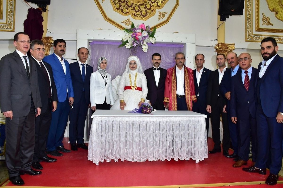 Vali Erin Nikah Şahidi Oldu