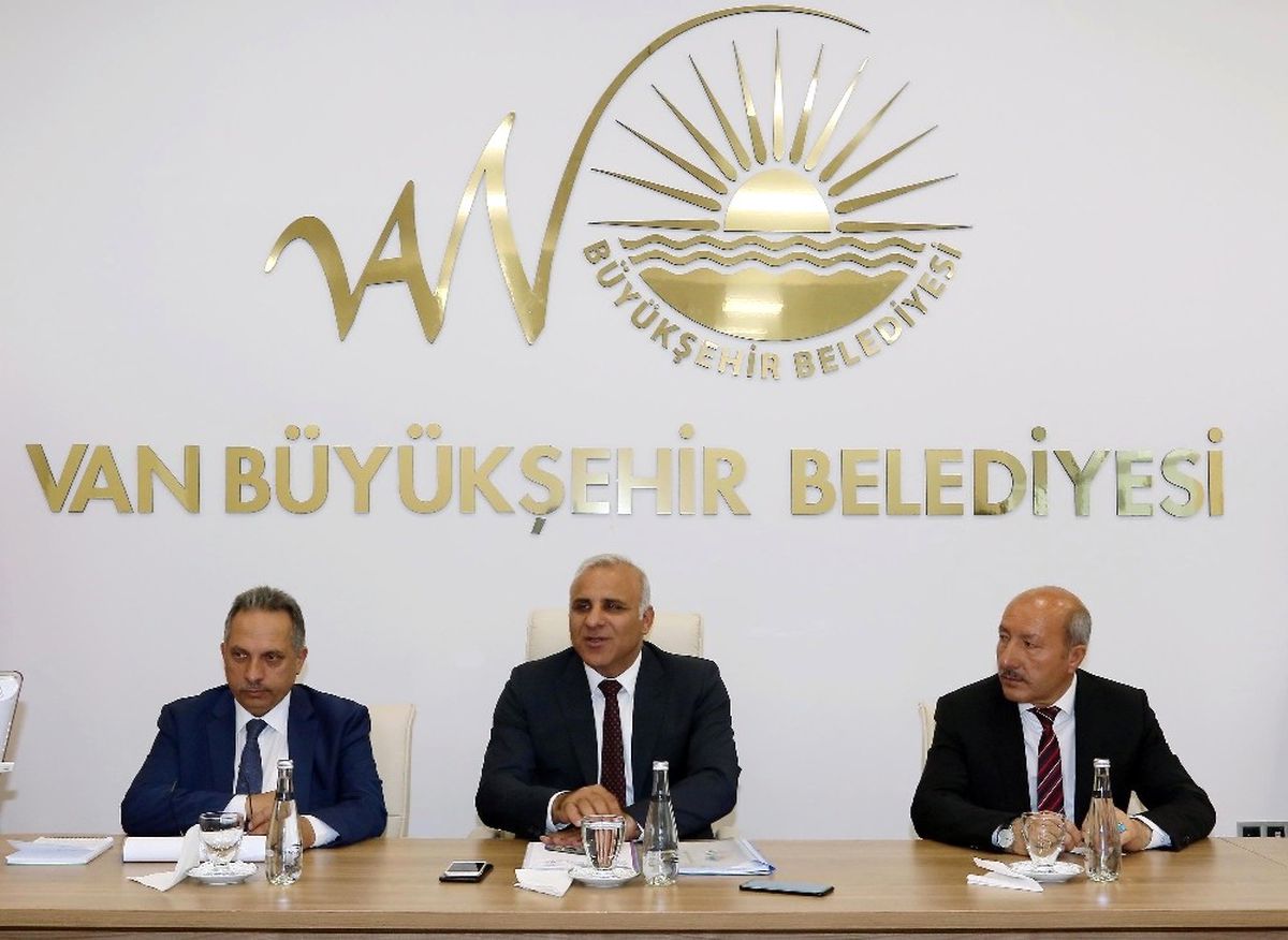 Van\'ın Ulaşımı Masaya Yatırıldı