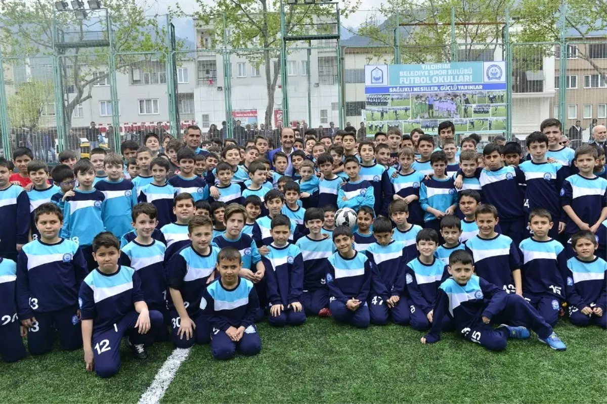 Yıldırım\'da Kış Futbol Okulu Başlıyor