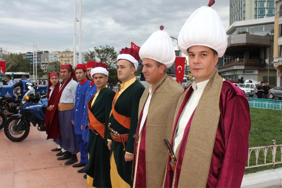 Zabıta Teşkilatı\'nın 191\'inci Kuruluş Yıldönümü Taksim\'de Kutlandı