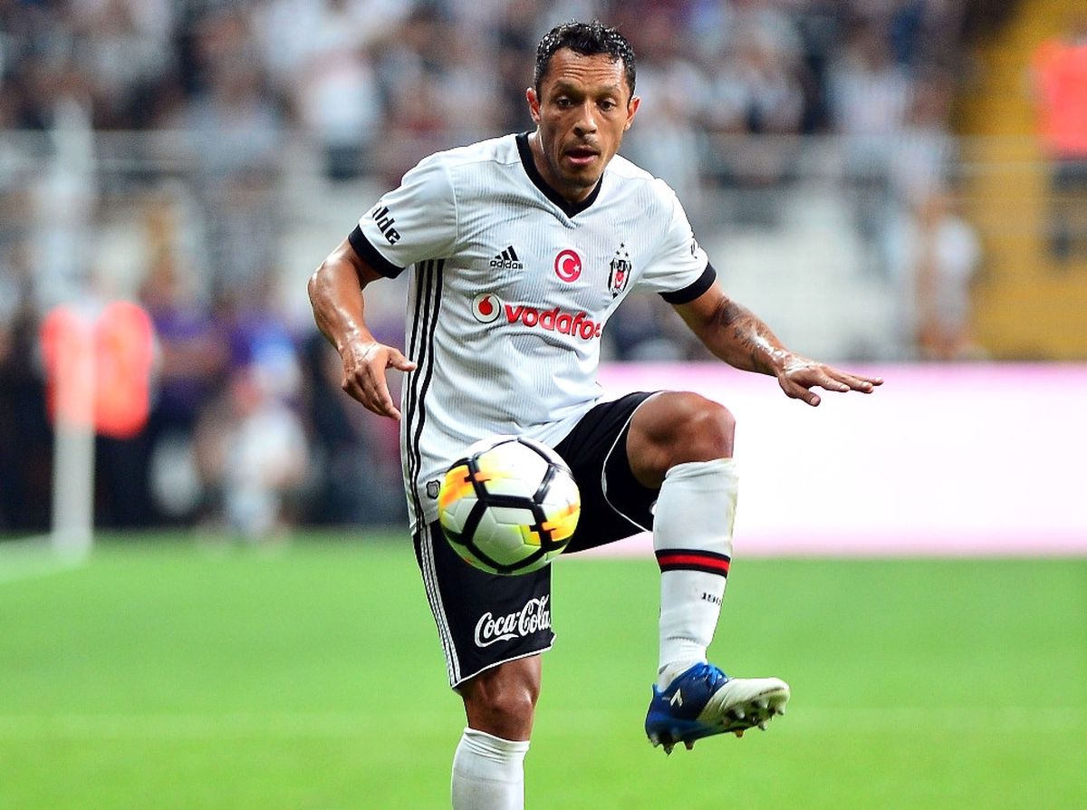 Adriano\'nun Tedavisine Başlandı