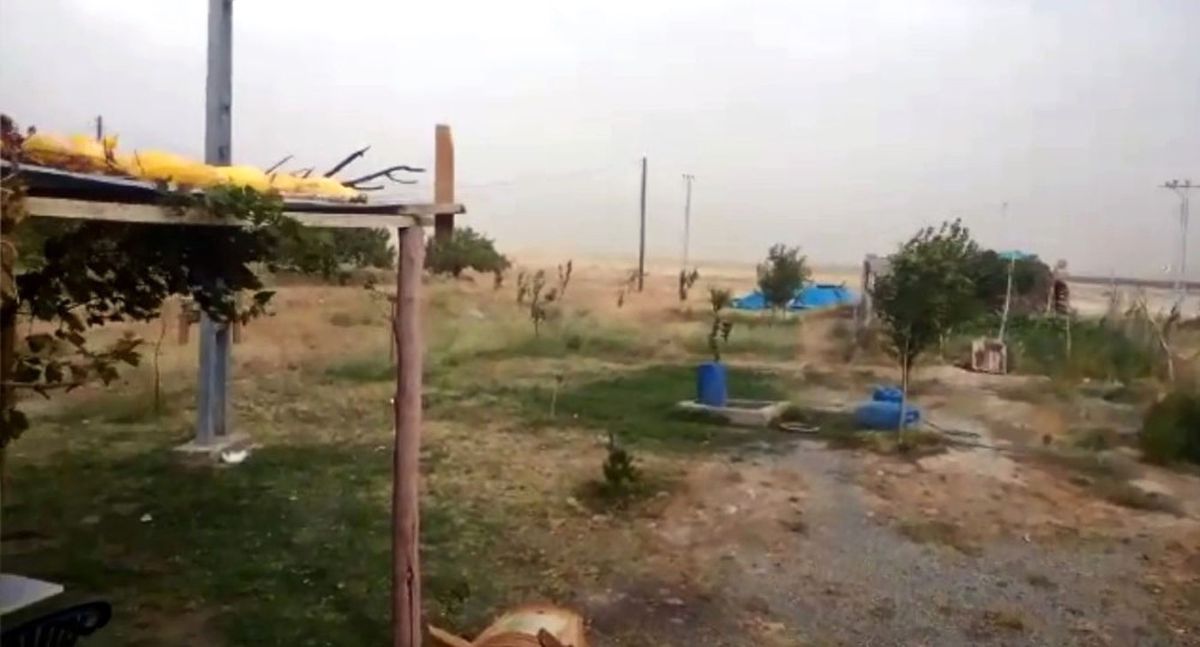 Ağrı\'da Şiddetli Rüzgarla Toz Bulutu Etkili Oldu